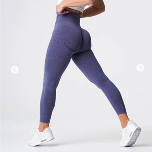 NVGTN Curve Seamless Leggings in Indigo
